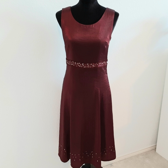 Petite Dress and Suit Jacket - Picture 2 of 7